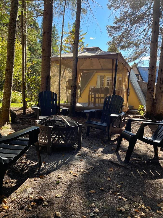 Hostel Au Sommet Du Fjord Sacre-Coeur Zewnętrze zdjęcie